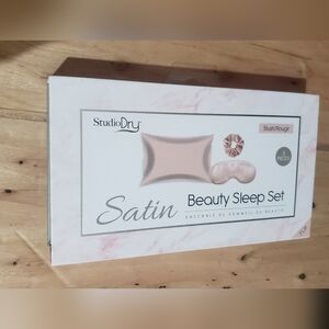 Studio Dry 3-Piece Satin Sleep Set